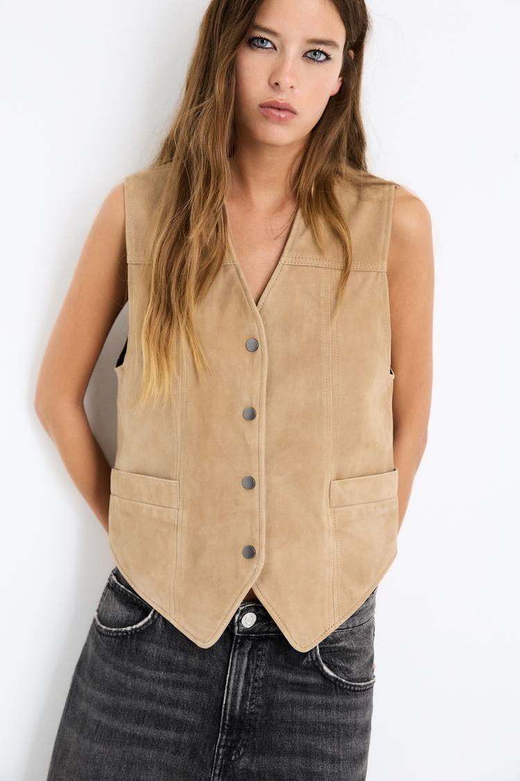 

Жилет из 100% замши Pull And Bear, экрю