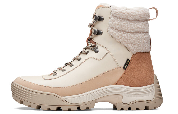 Ботинки ATL Hike из кожи на шнуровке Clarks