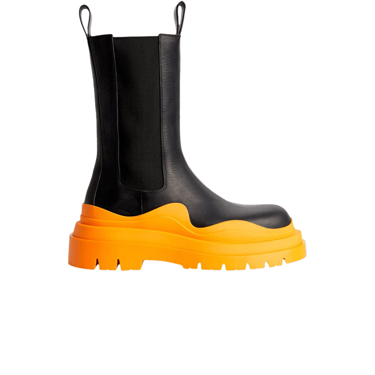 

Ботинки Bottega Veneta Tire Boot 'Black Tangerine', черный