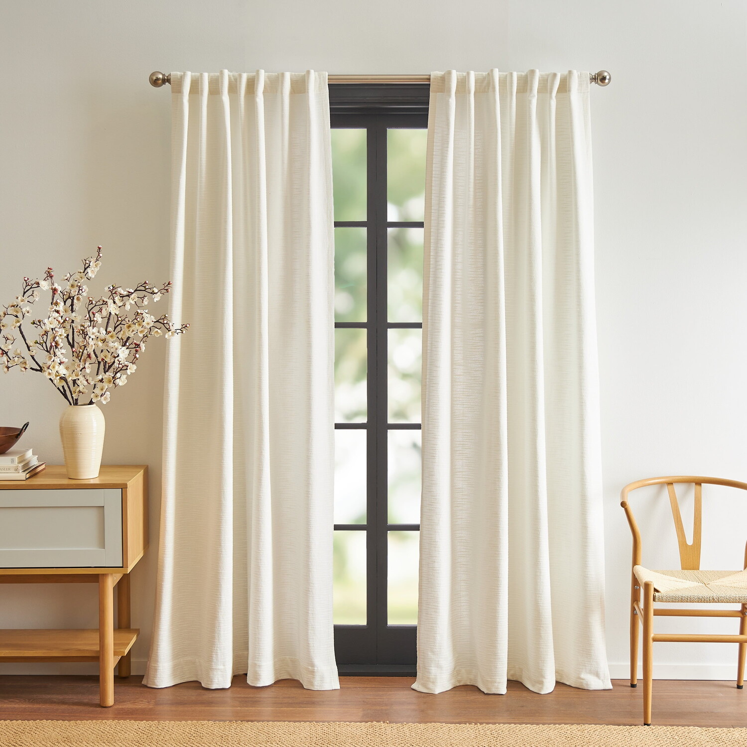 

Шторы DKNY Pure Martinique Bed Bath & Beyond, белый