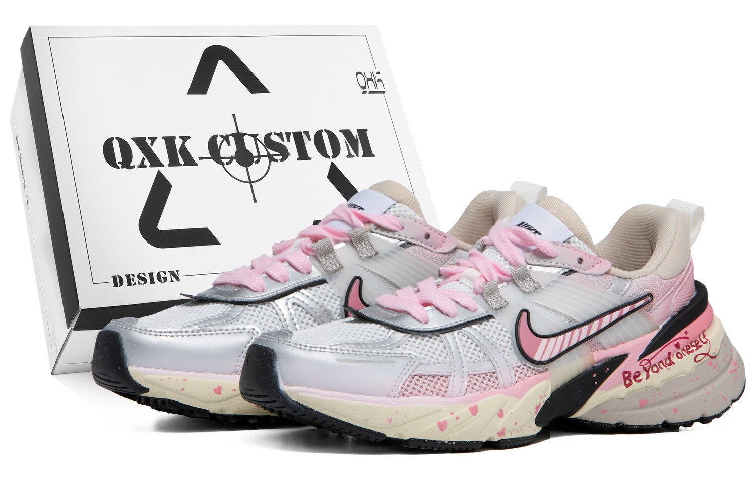 

Кроссовки для бега V2K Run женские с низким верхом розовые/серебристые Nike
