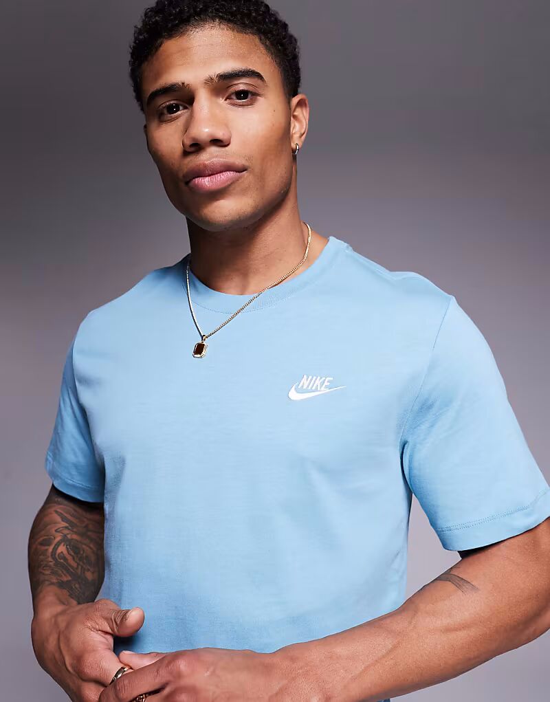 

Футболка Nike Club синего цвета