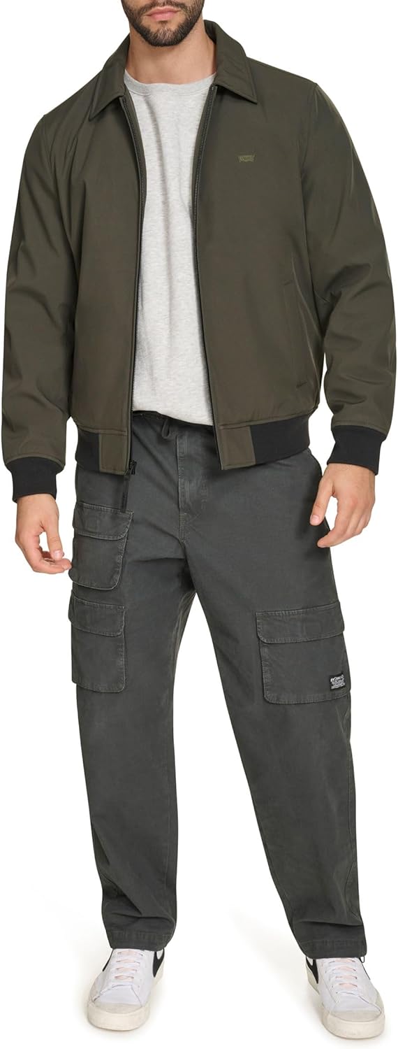 Мужская легкая куртка-бомбер Levi's из мягкой ткани софтшелл Varsity Rib Knit, Olive — фото 2