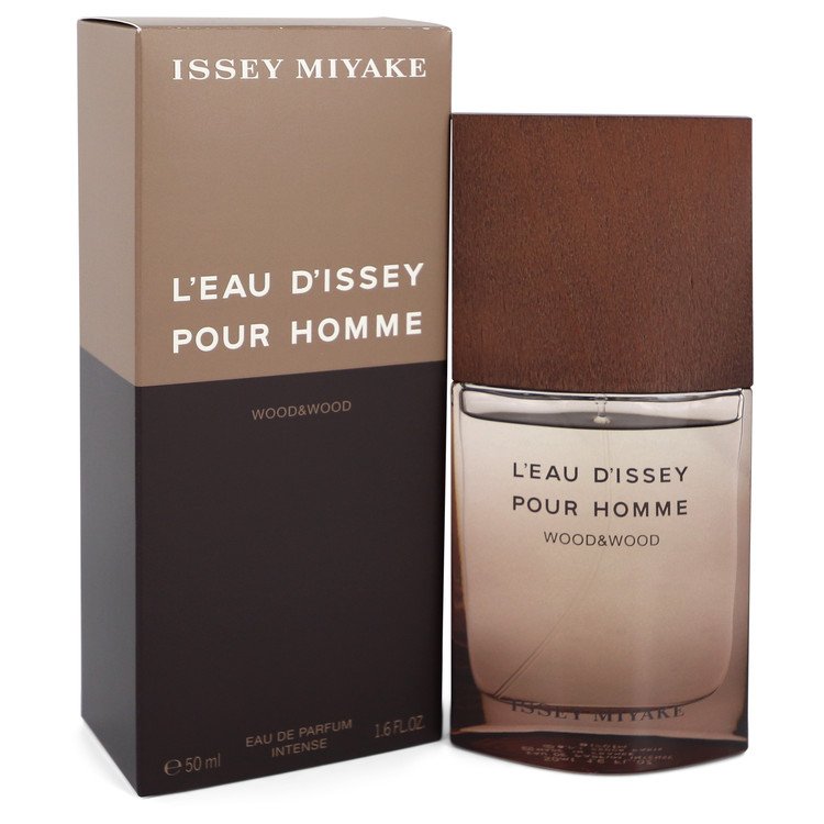

L'eau D'Issey Pour Homme Wood & wood от Issey Miyake Eau De Parfum Intense Spray 1,6 унции для мужчин, прозрачный