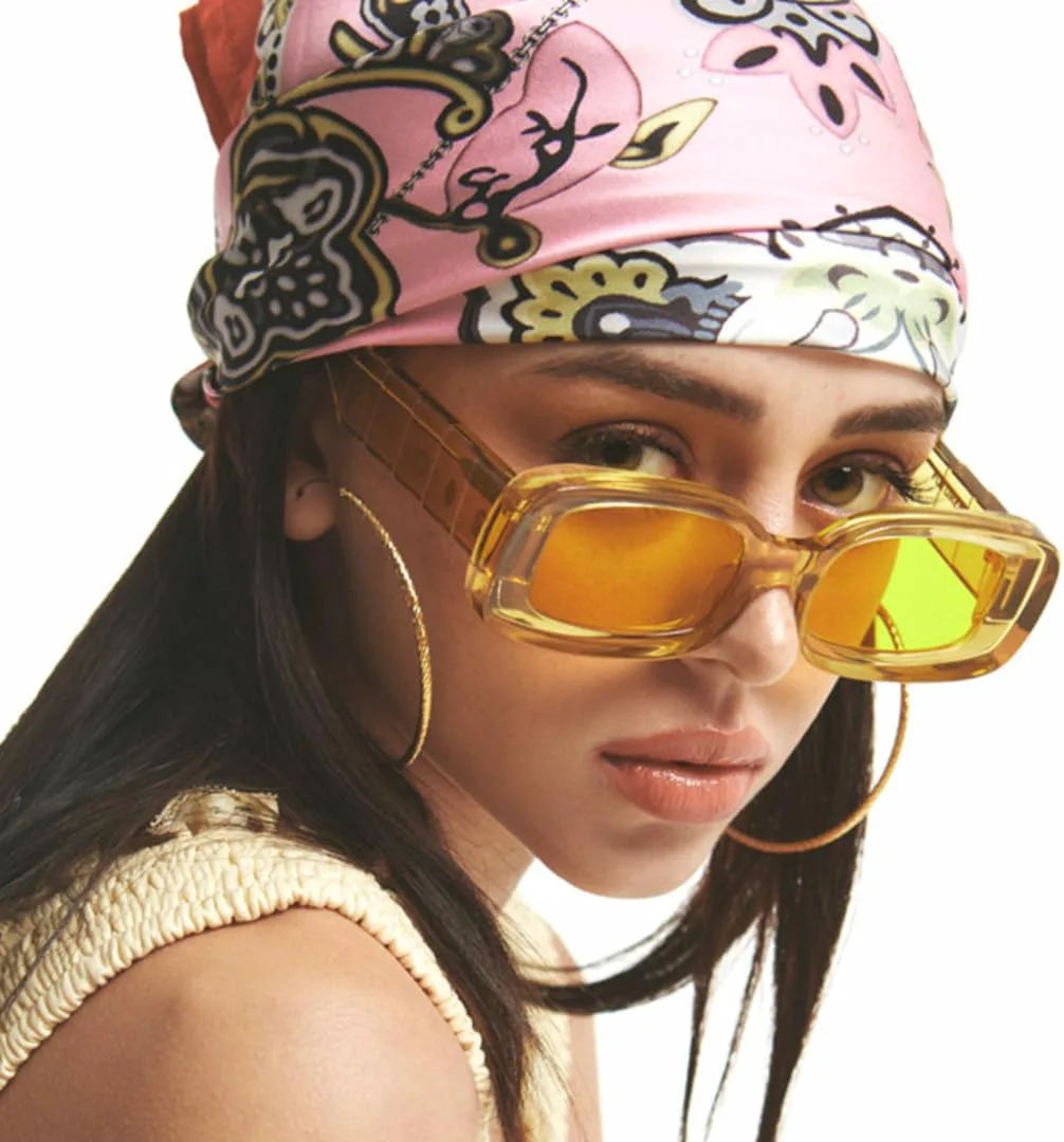 

Маленькие квадратные солнцезащитные очки для женщин и мужчин, прямоугольные, для путешествий, винтажные, с защитой от УФ-излучения UV400 UATXTAU, Pink Flower