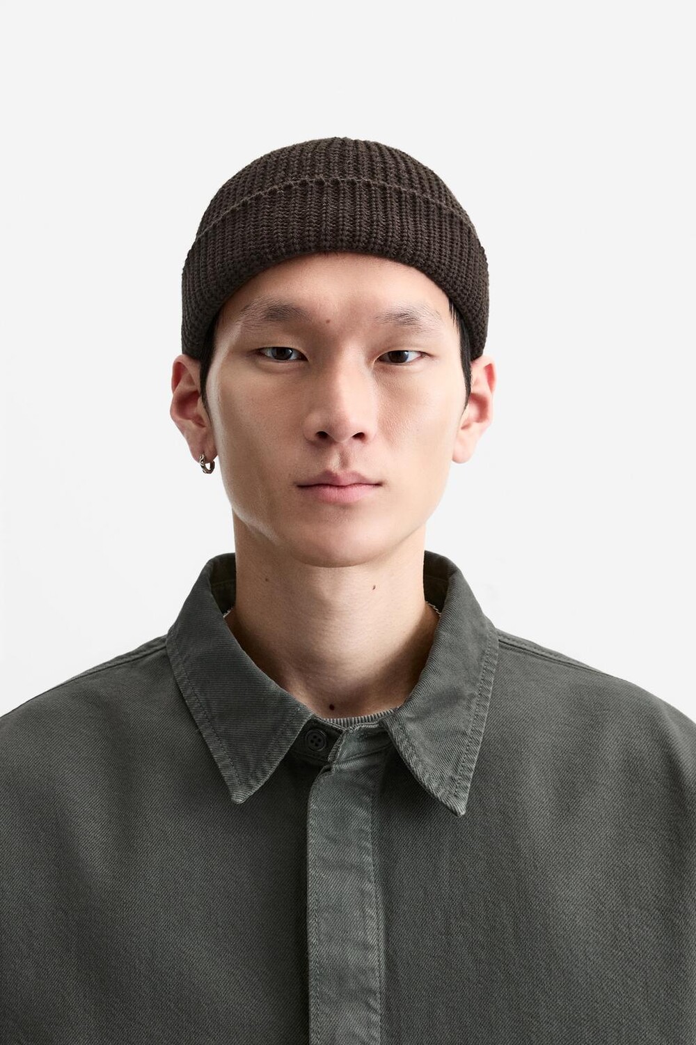 

Короткая вязанная шапка ZARA, шоколад