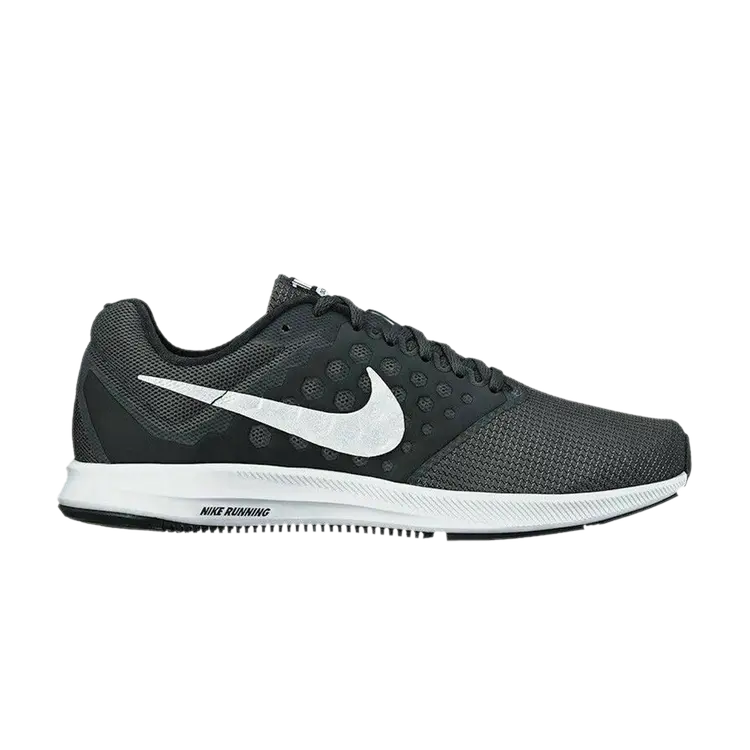 Кроссовки Nike Wmns Downshifter 7 Wide, черный