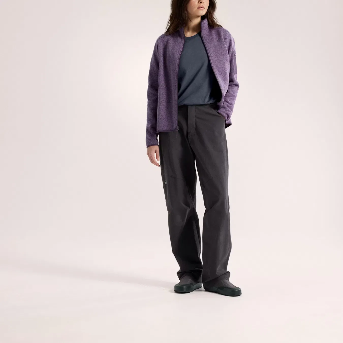 Женский флисовый кардиган Arc'teryx Covert Cardigan Arcteryx, Fluorite Purple Gray/Moondrop Heather — фото 4