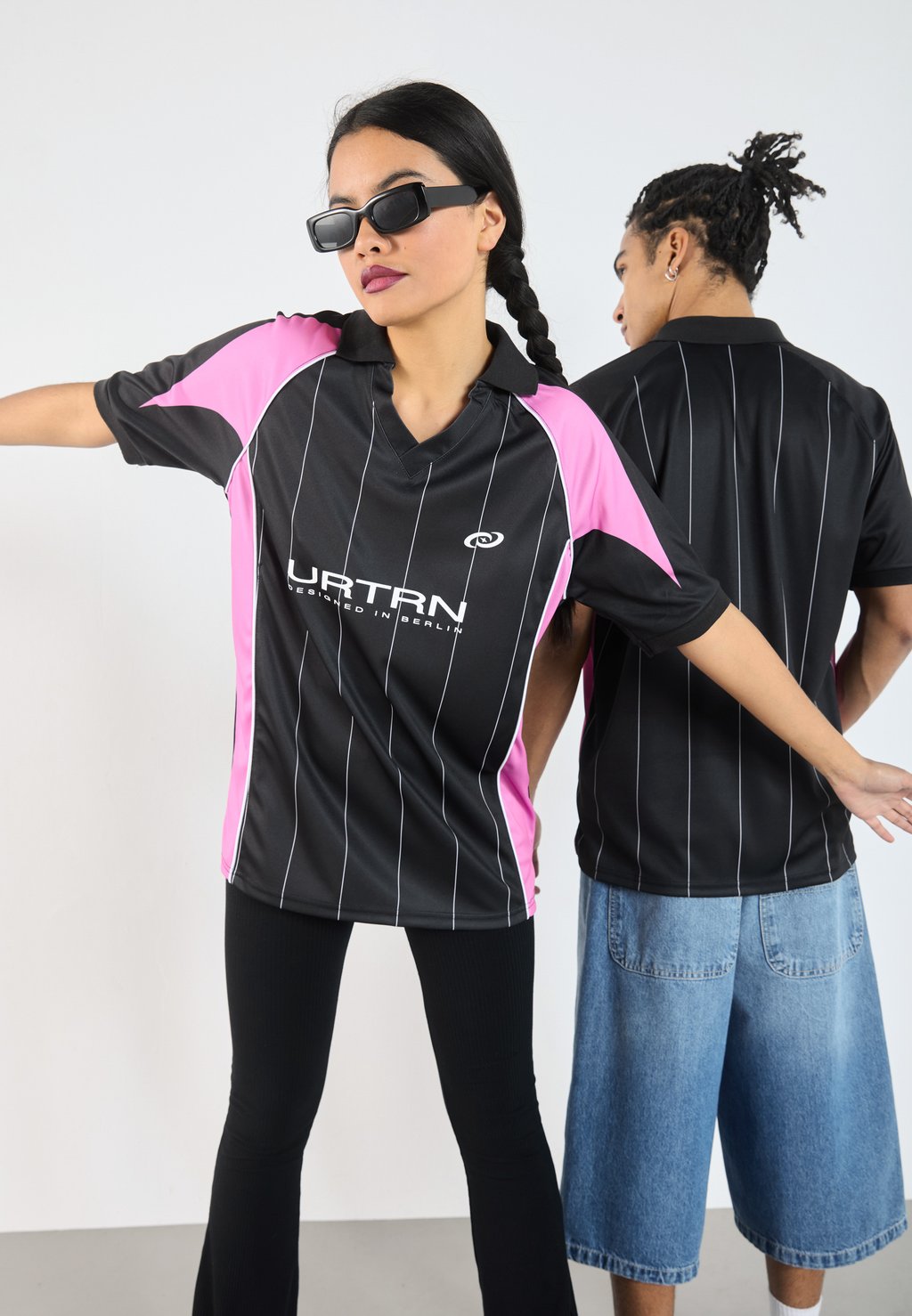 

Футболка с принтом UNISEX YOURTURN, черный