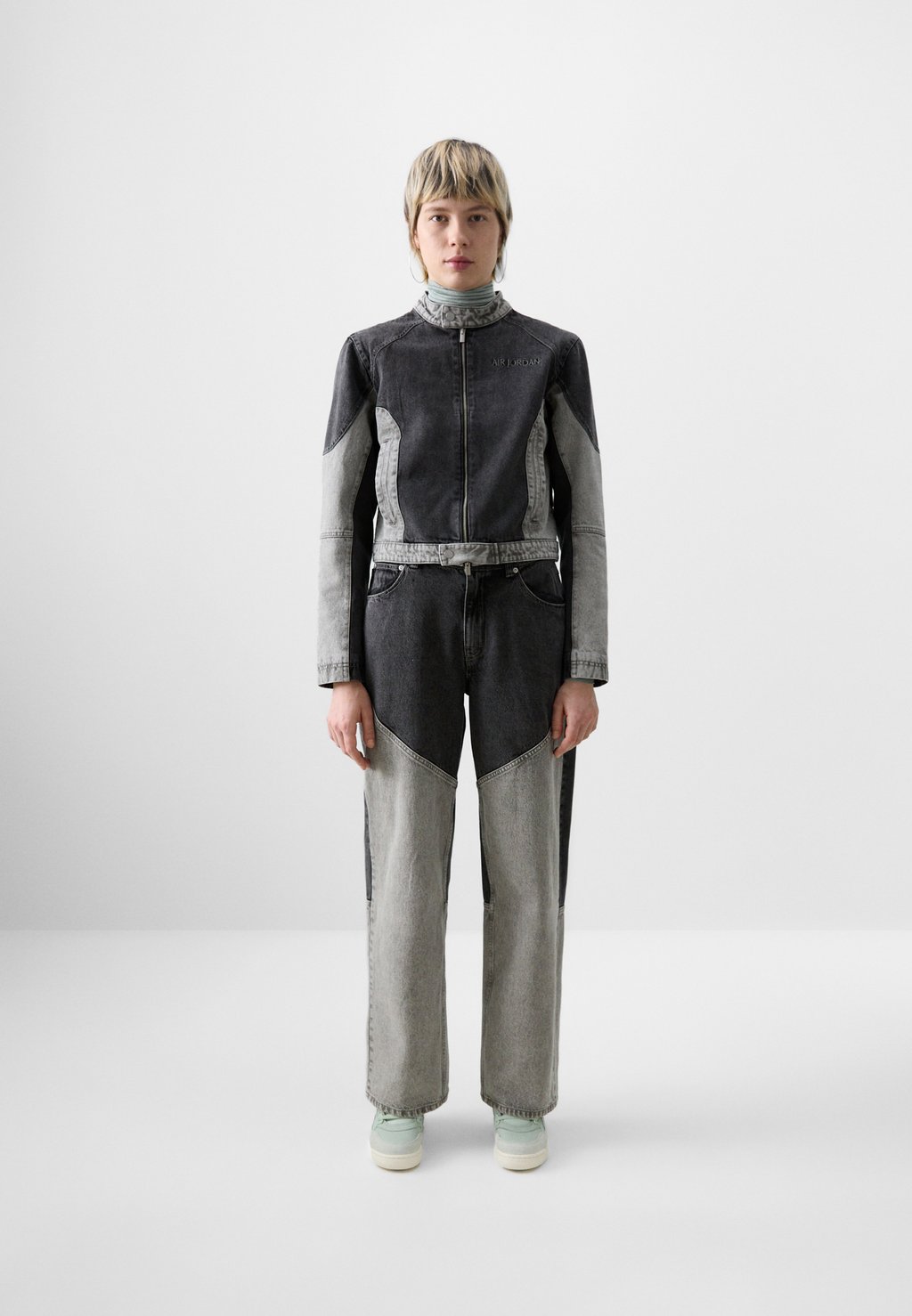 

Джинсы прямого кроя AIR PANT Jordan, цвет Black/Flat Pewter