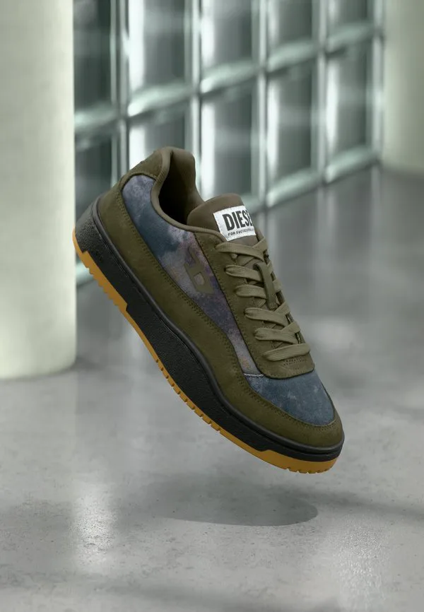 Кроссовки tracker с низкой посадкой Diesel, Grape Leaf