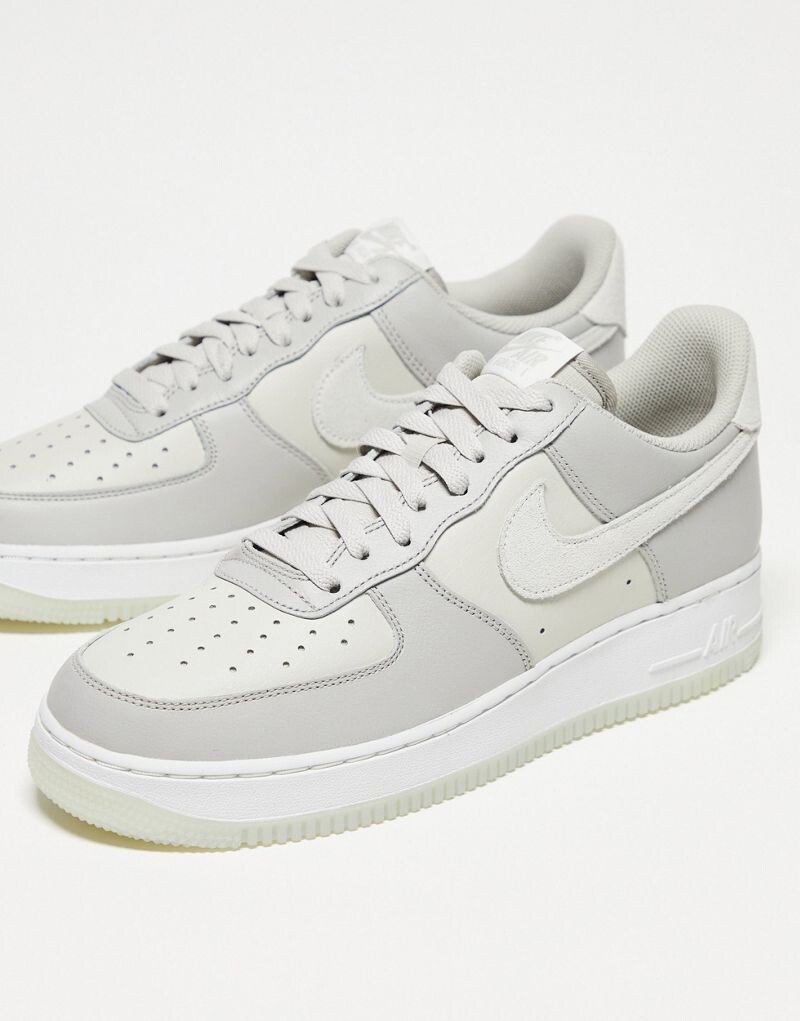 

Серо-белые кроссовки Nike Air Force 1 '07, Белый, Серо-белые кроссовки Nike Air Force 1 '07