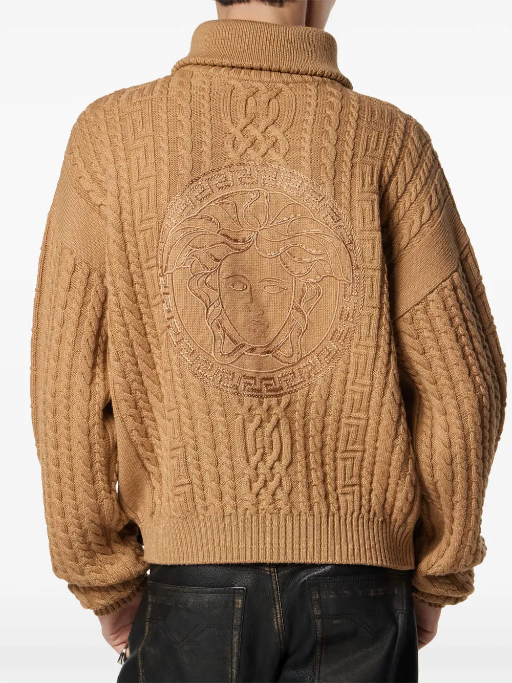 Кардиган фактурной вязки на молнии Versace, коричневый — фото 4