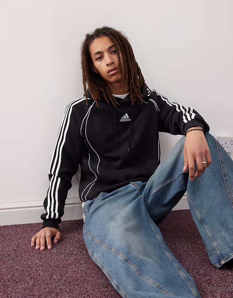 

Черная худи Adidas Originals Teamgeist