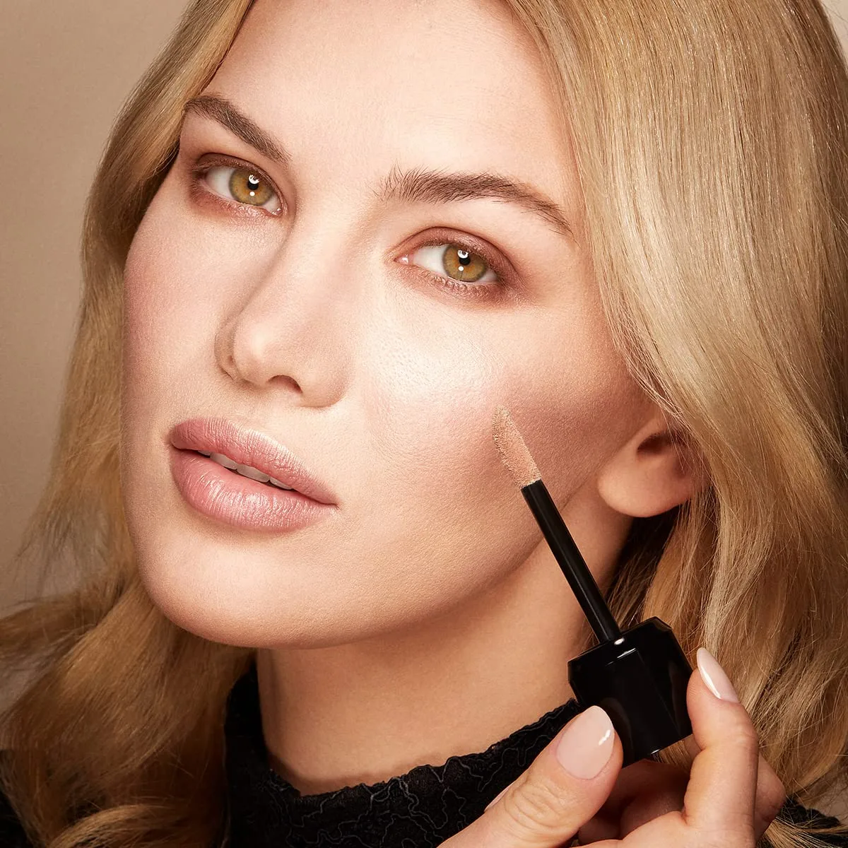 KIKO Milano Тональный крем и консилер с полным покрытием 2 в 1, 15 - Warm Rose — фото 3