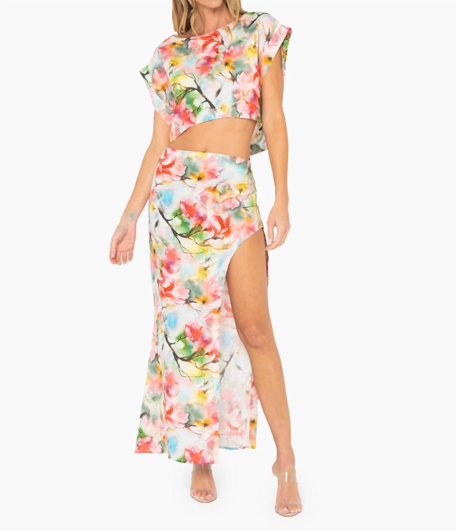 

Юбка миди Emilia в разноцветный цветочный принт JBQ, мультиколор