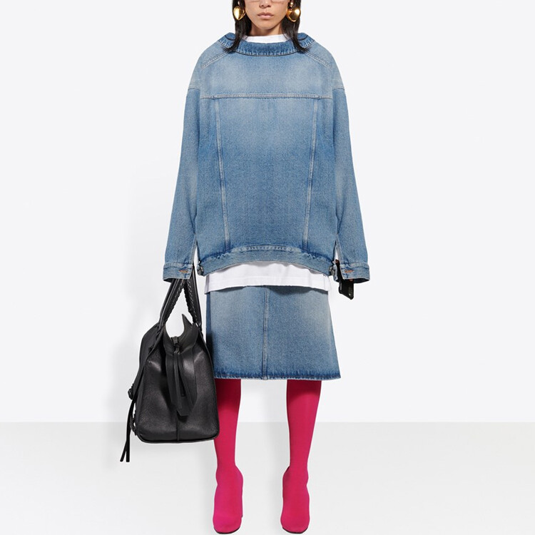 

Джинсовое платье женское синее Balenciaga