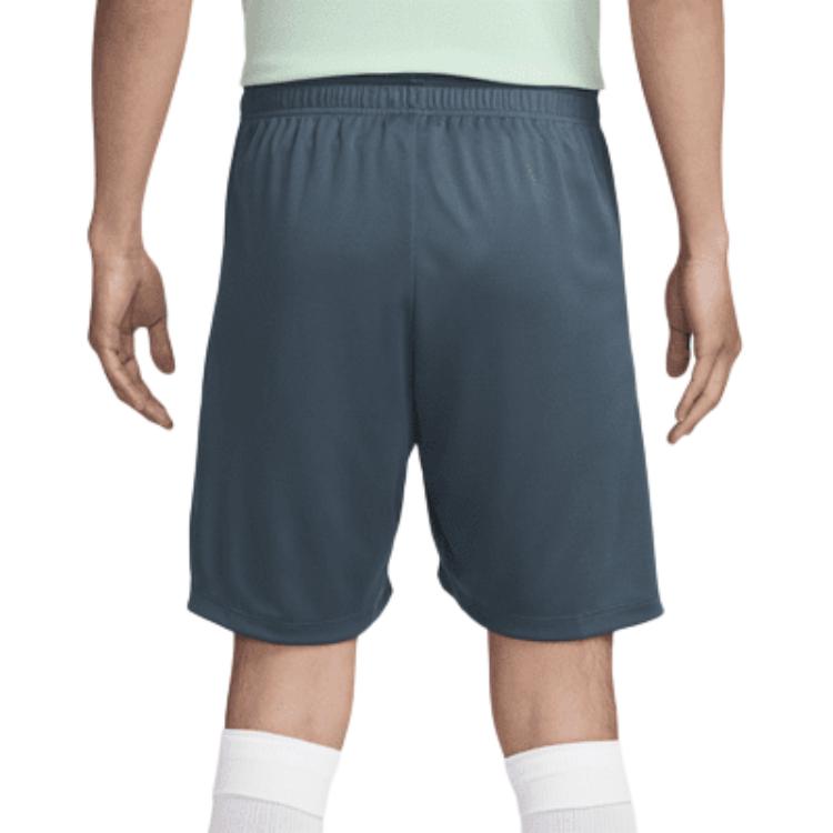 Мужские футболки Nike Dri Fit Soccer Bottom цвета выцветшей ели, бикостал и эмалевой зелени — фото 3