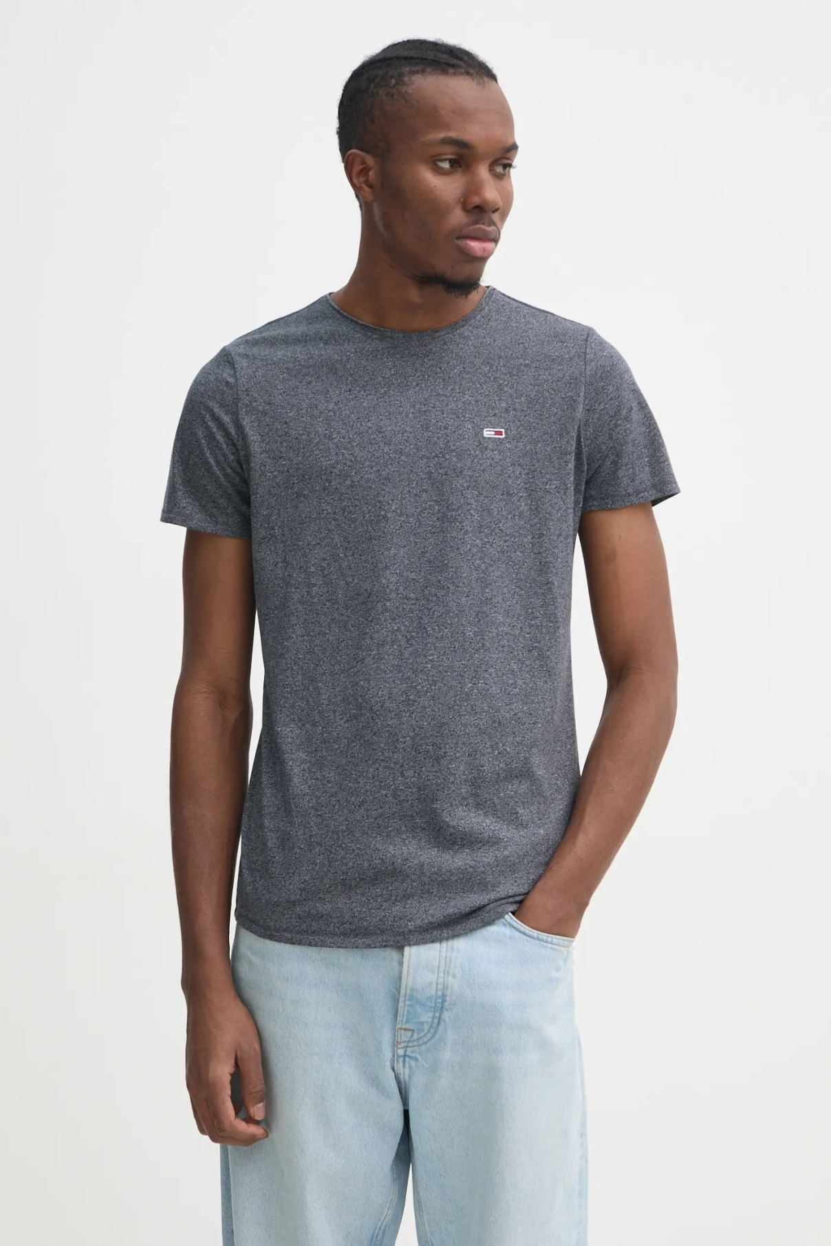 

Футболка Tommy Jeans, синий