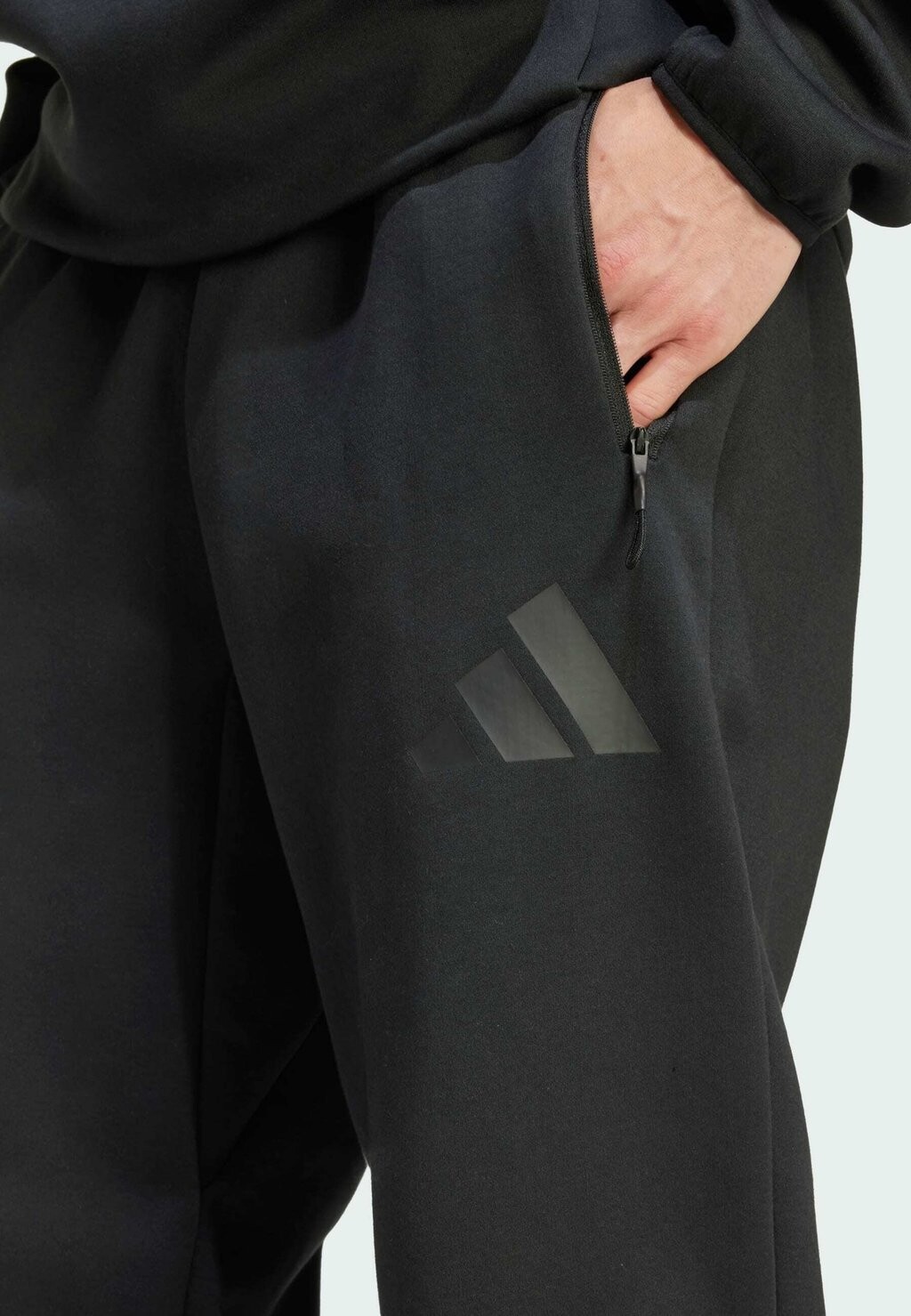 Спортивные брюки Z.N.E. adidas Sportswear, черный — фото 4