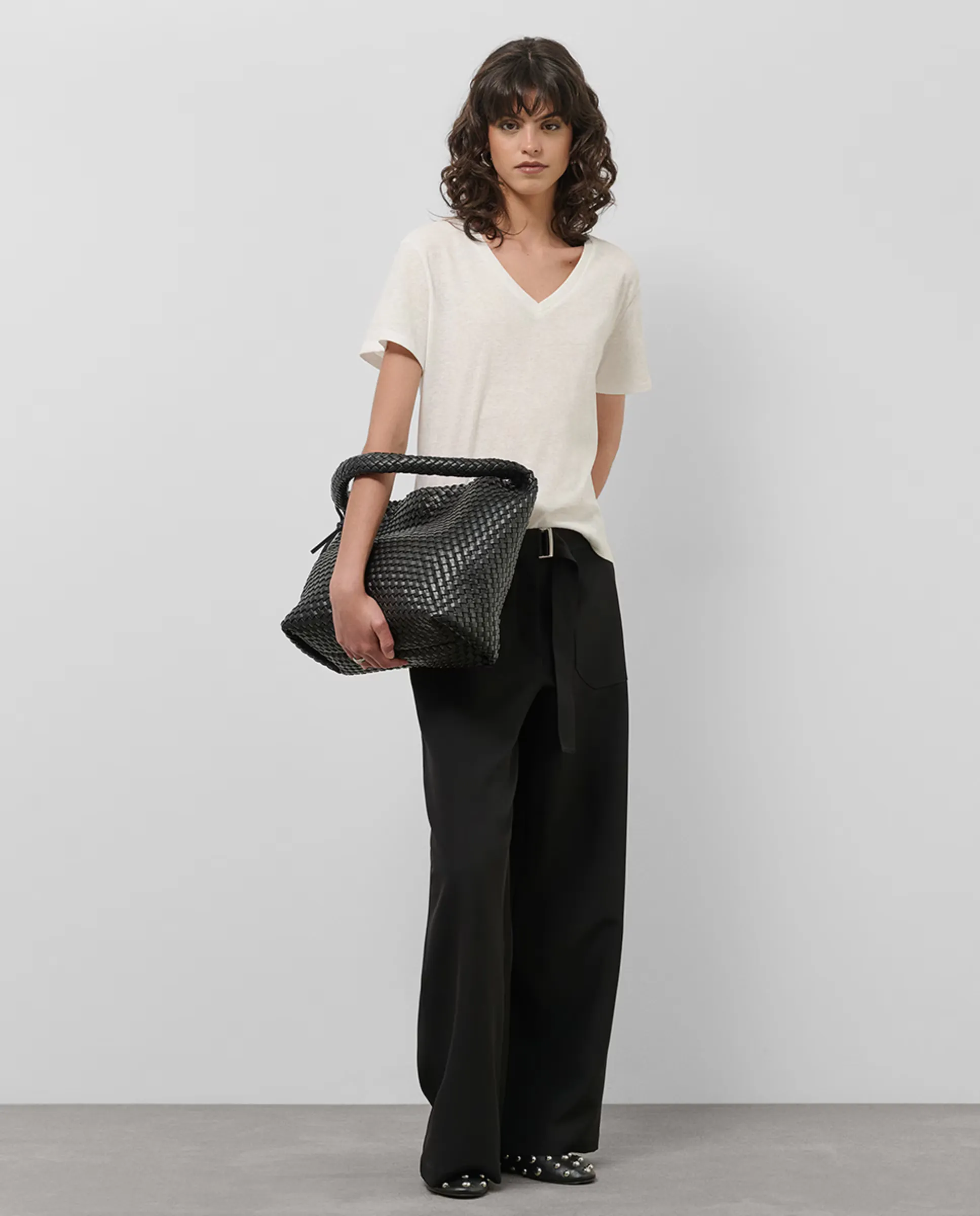 

Широкие женские брюки свободного кроя из твила с поясом Roberto Verino, черный