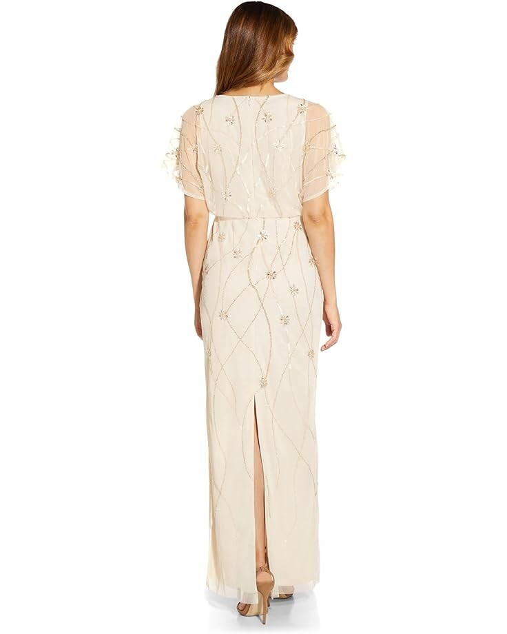 

Платье Adrianna Papell Beaded Surplus Blousson Gown, цвет Soft Silk