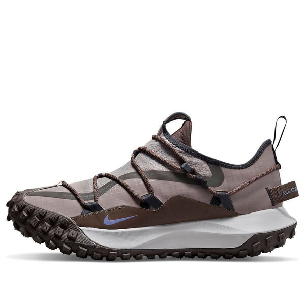 

Кроссовки acg mountain fly low se 'ironstone' Nike, серый