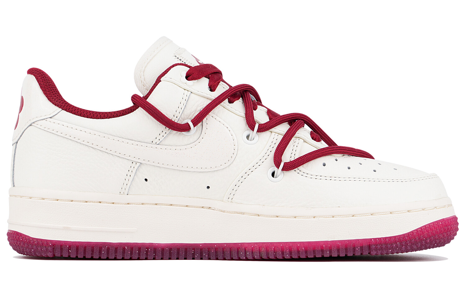 

Женские кроссовки для скейтбординга Nike Air Force 1, White