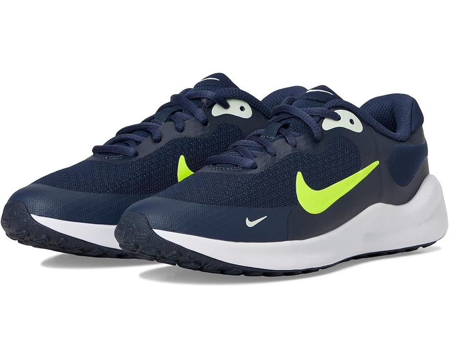 

Кроссовки Nike Kids Revolution 7, цвет Midnight Navy/Volt/Volt Tint/White