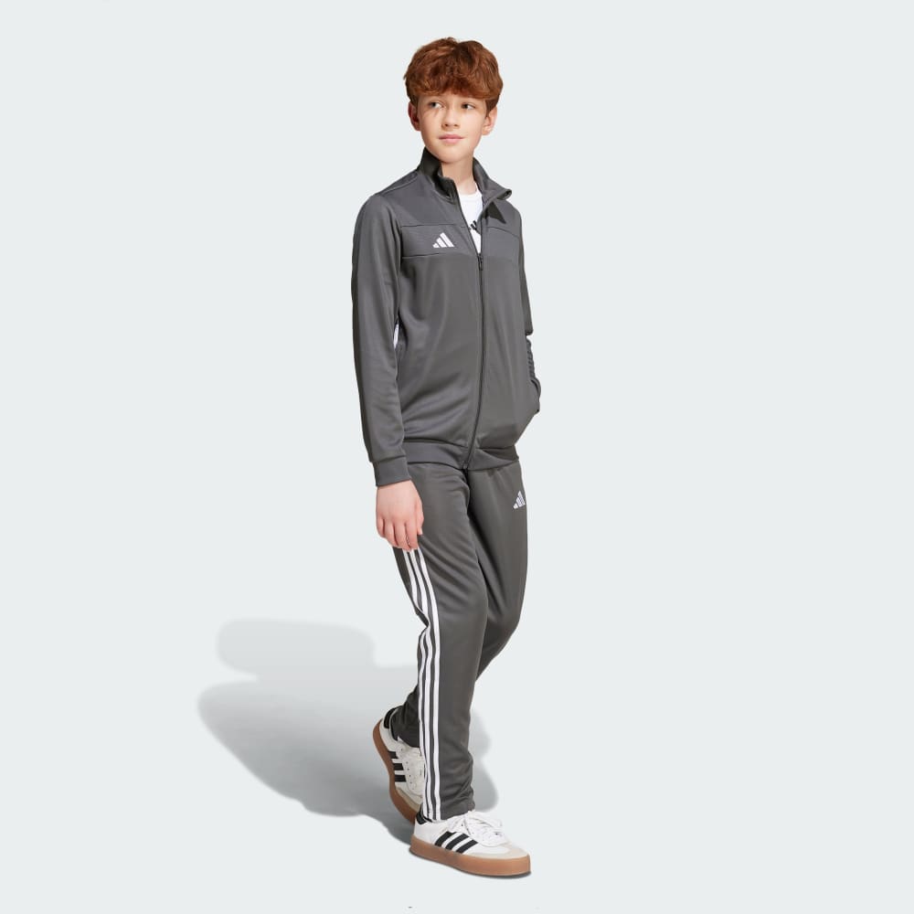 Спортивный костюм Adidas Tiro 25 Essentials Training Jacket Kids, серый/белый — фото 4