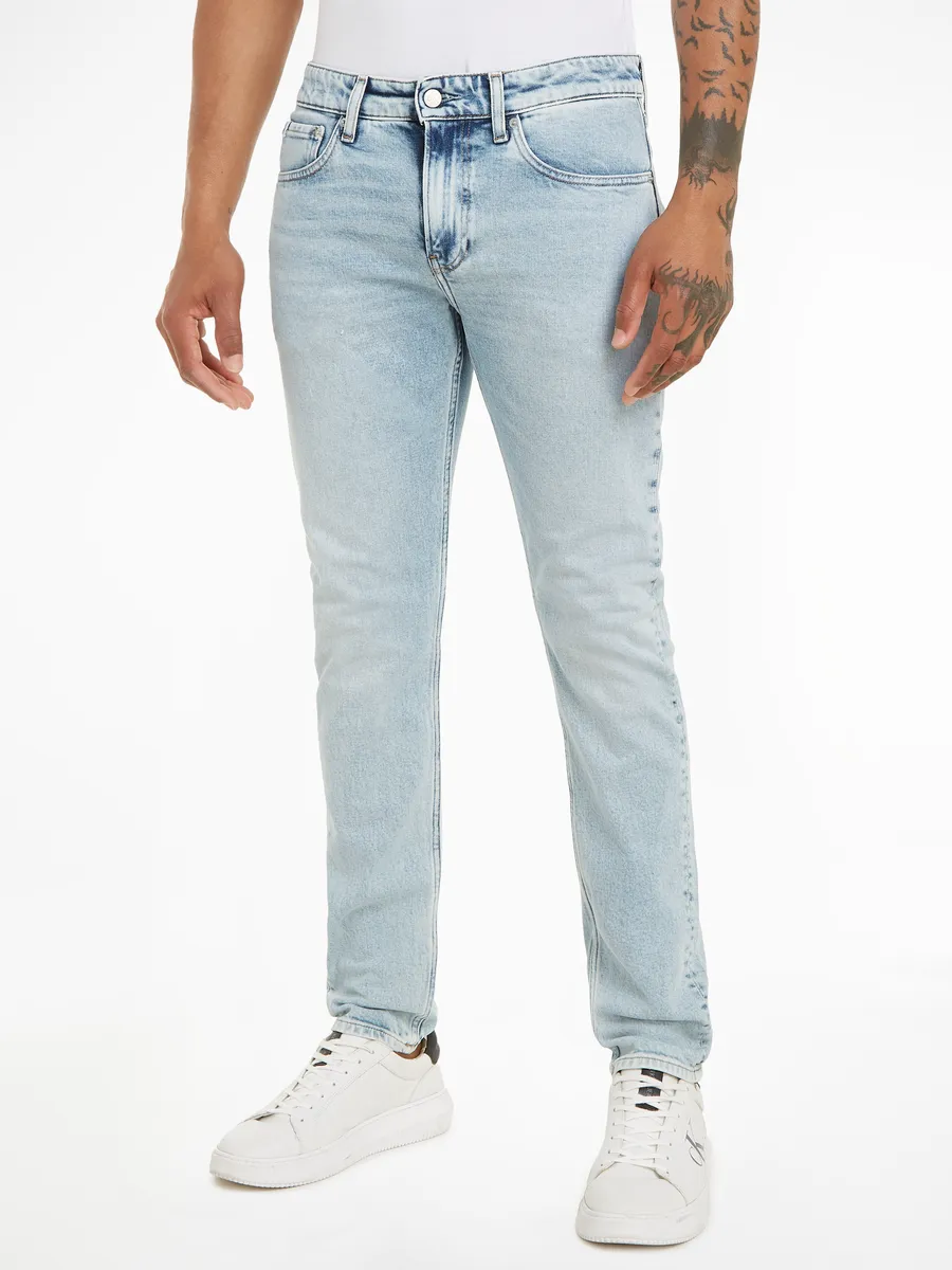 

Узкие джинсы Calvin Klein Jeans SLIM TAPER классической формы с пятью карманами, цвет Light Denim