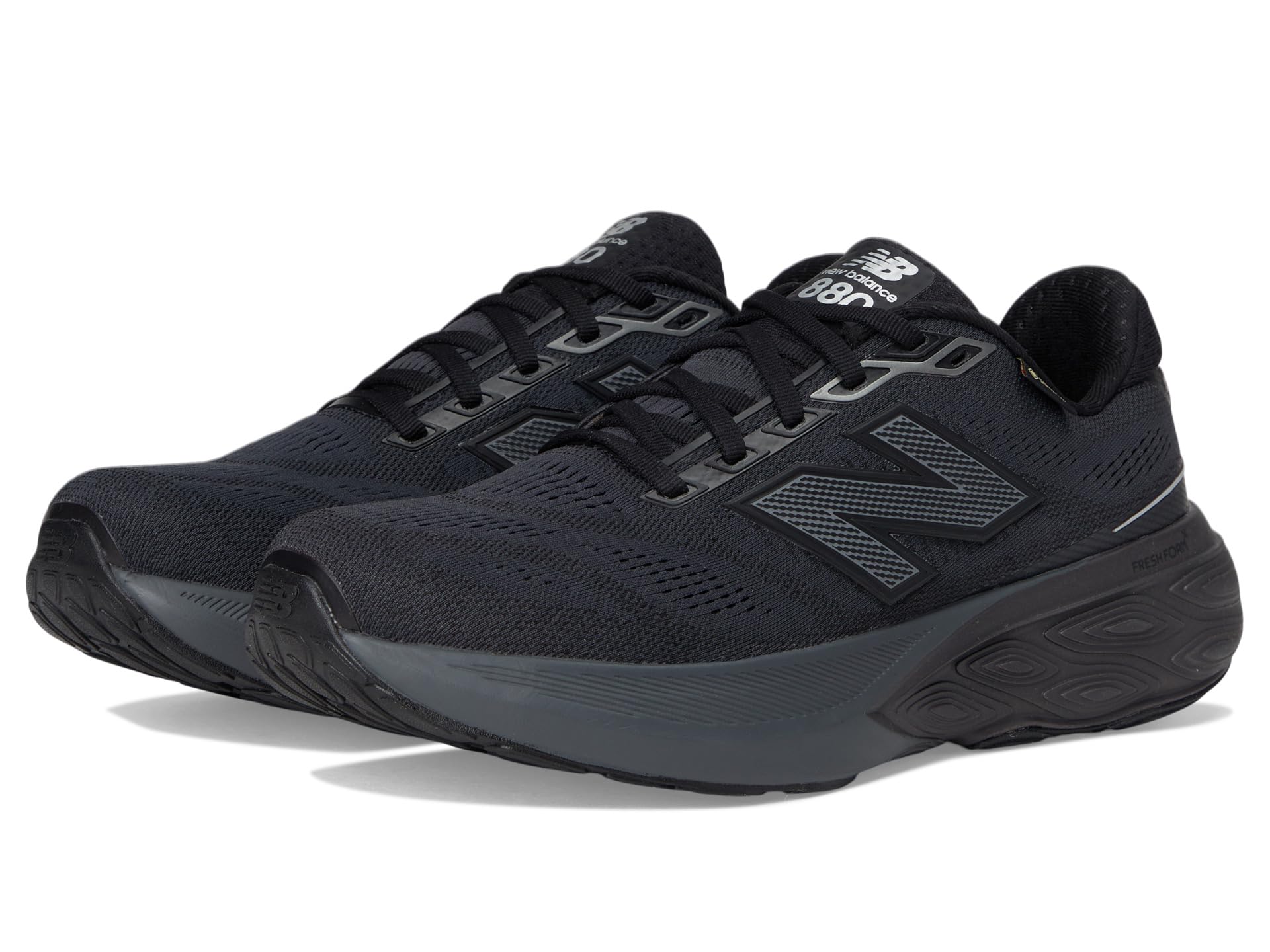 

Кроссовки New Balance Fresh Foam X 880 v15 GORE-TEX, цвет Black/Castlerock/Silver Metallic