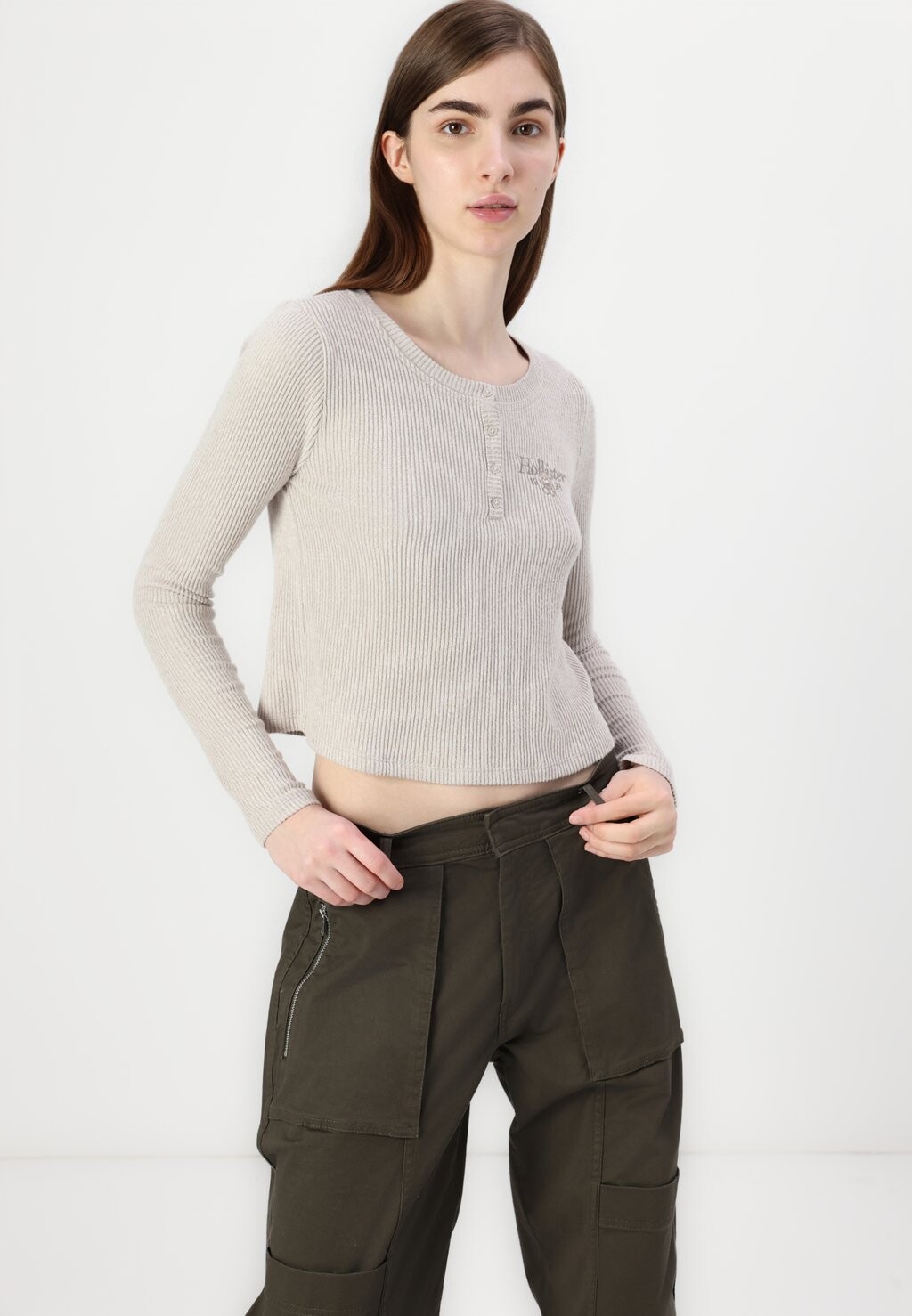 

Топ с длинными рукавами COZY LOGO HENLEY Hollister Co., бежевый