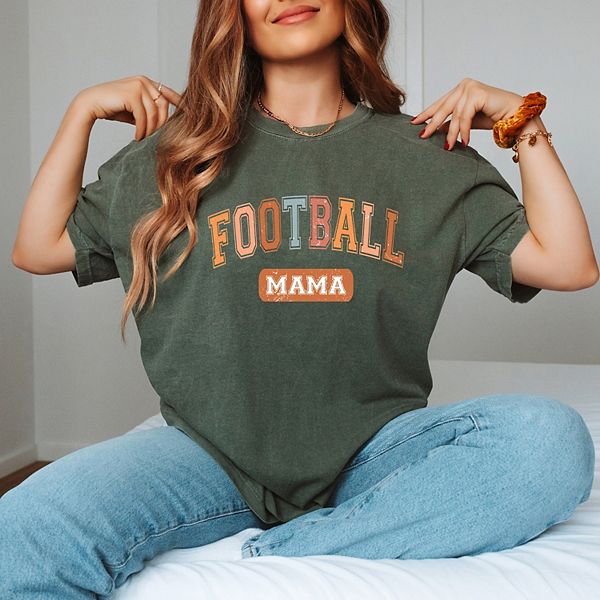 

Футболка Varsity football mama garment dyed Simply Sage Market, Moss