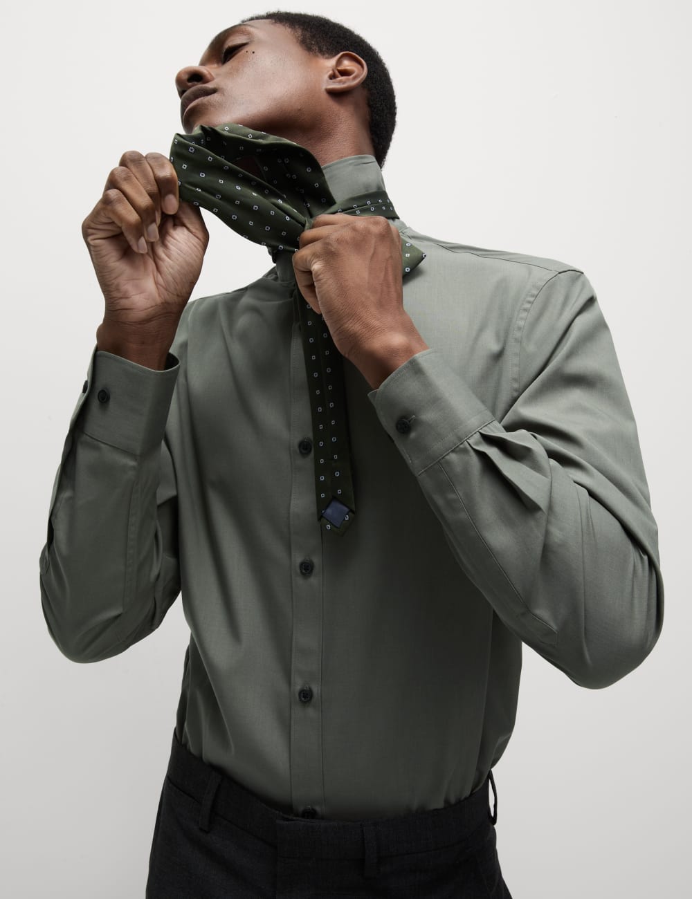 

Рубашка из смеси хлопка и смесового хлопка Slim Fit Easy Iron Marks & Spencer, хаки