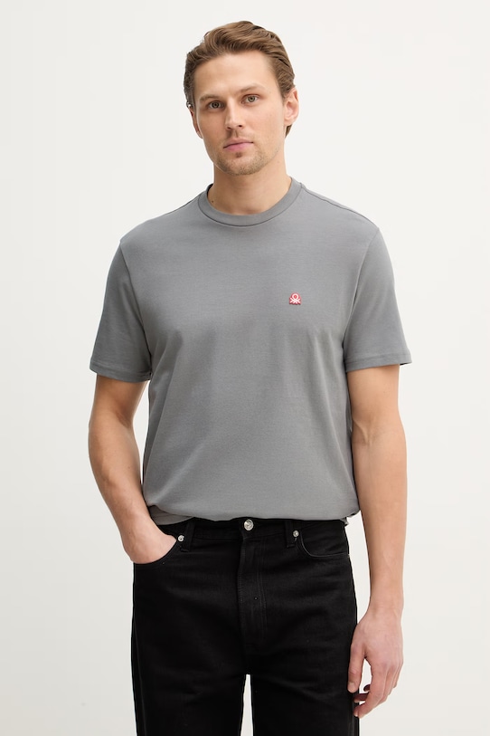 

Хлопковая футболка United Colors of Benetton, серый