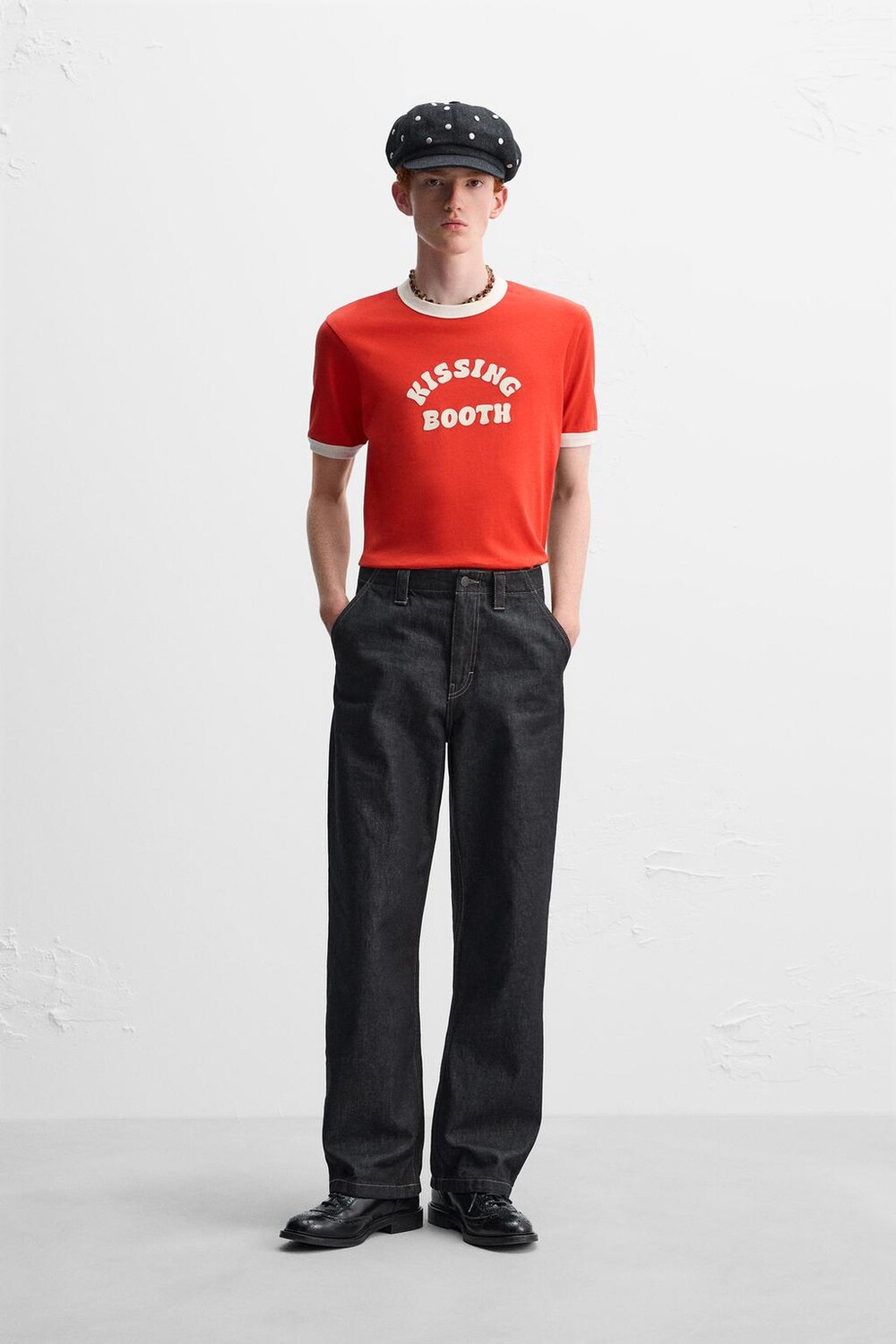 

Контрастная рубчатая футболка x harry lambert ZARA, красный
