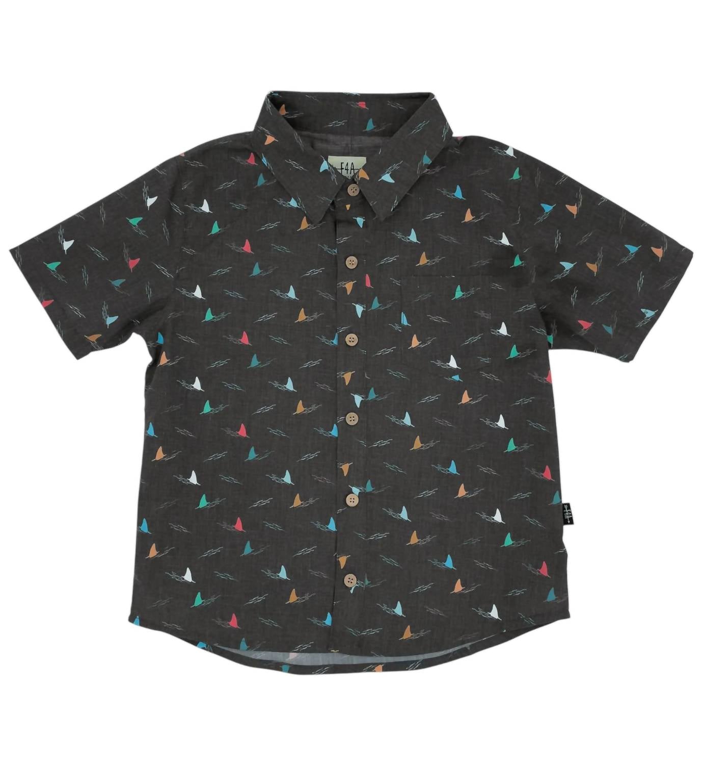 

Черная рубашка с акульим плавником для мальчиков Feather 4 arrow