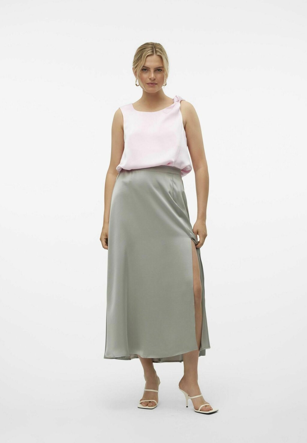 

Длинная юбка VMRITA CALF VIP Vero Moda, светло-зеленый