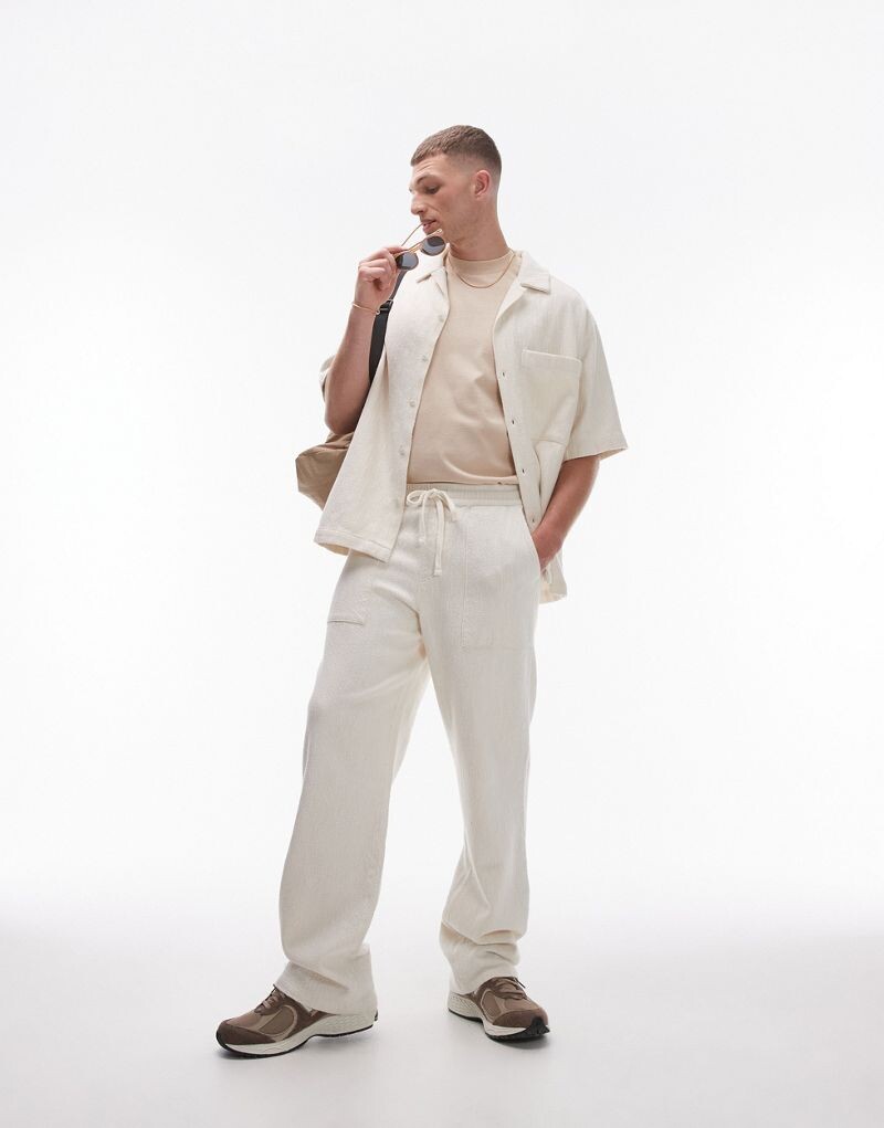 

Широкие фактурные брюки Topman цвета экрю - часть комплекта