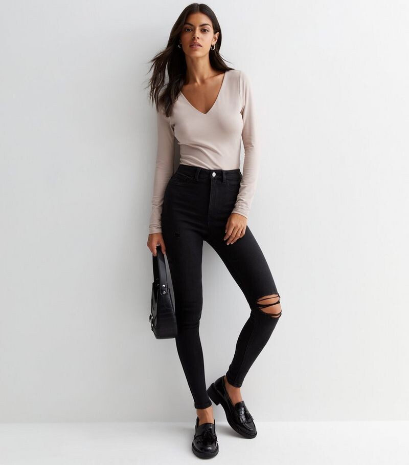 

Черные джинсы скинни с рваными коленями и завышенной талией Hallie New Look, черный