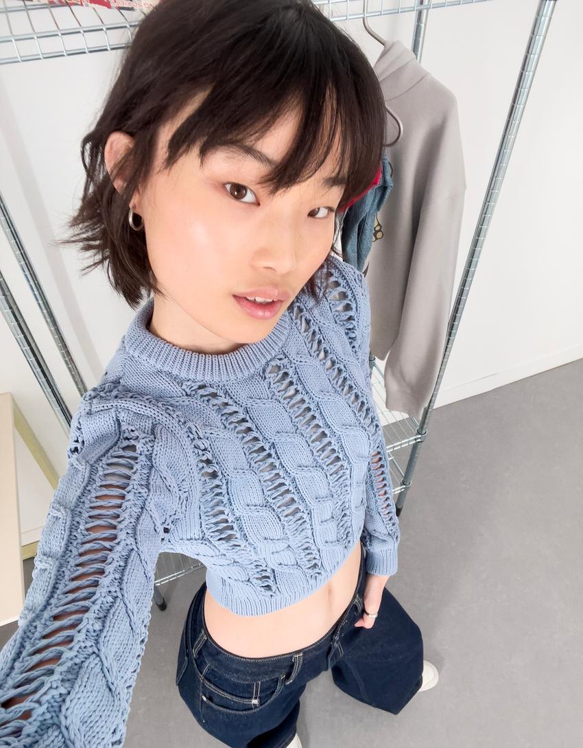 

Свитер Cableknit Bershka, голубой