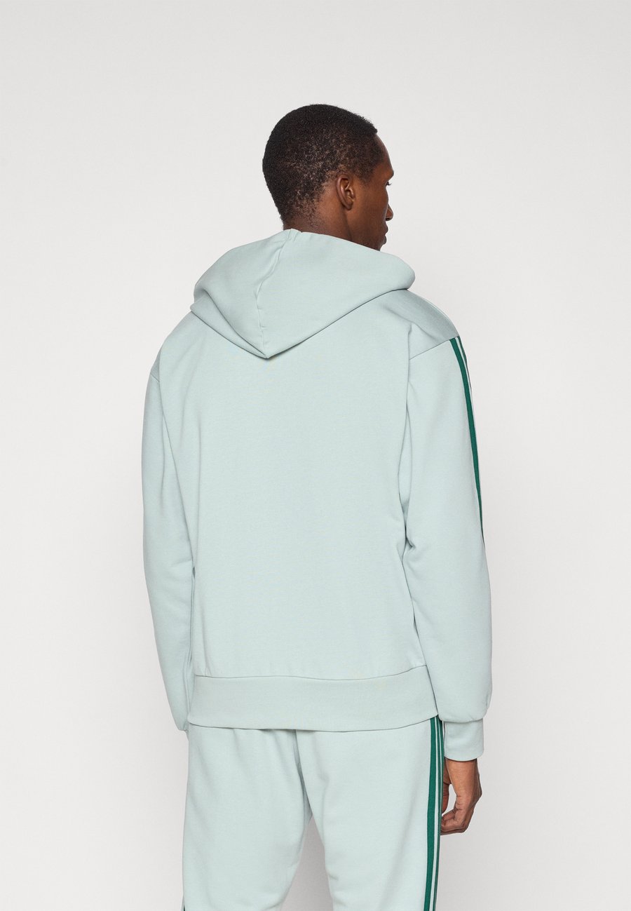 Толстовка Adidas Sportswear Zip-up sweatshirt, Sage/Collegiate Green/Light Green — фото 3