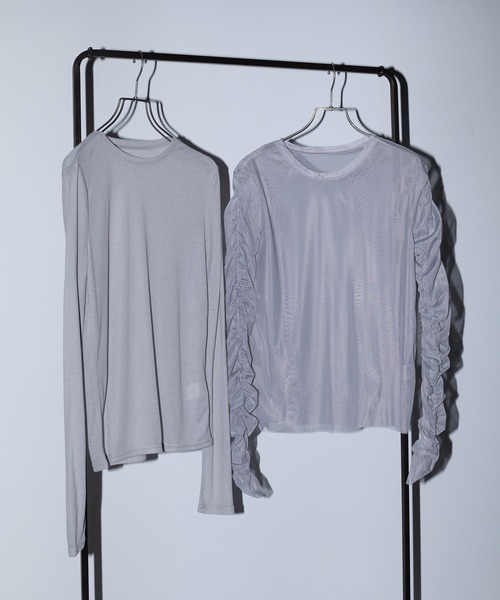 

MAISON BREEZE reveur Комплект: футболка длинная и юбка-тюль с трехсторонней сборкой, ребристая прозрачная вставка, MAISON BREEZE, светло-серый