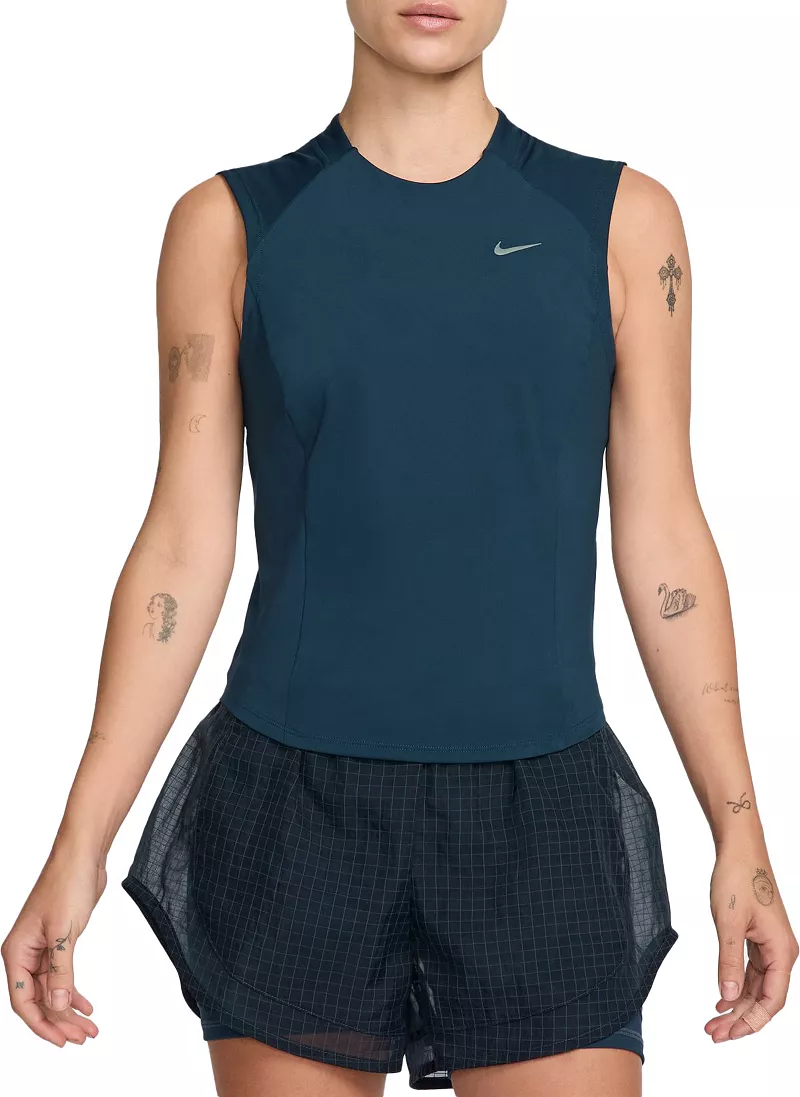 

Женская майка для бега с карманом Nike Running Division Dri-FIT, цвет Armory Navy