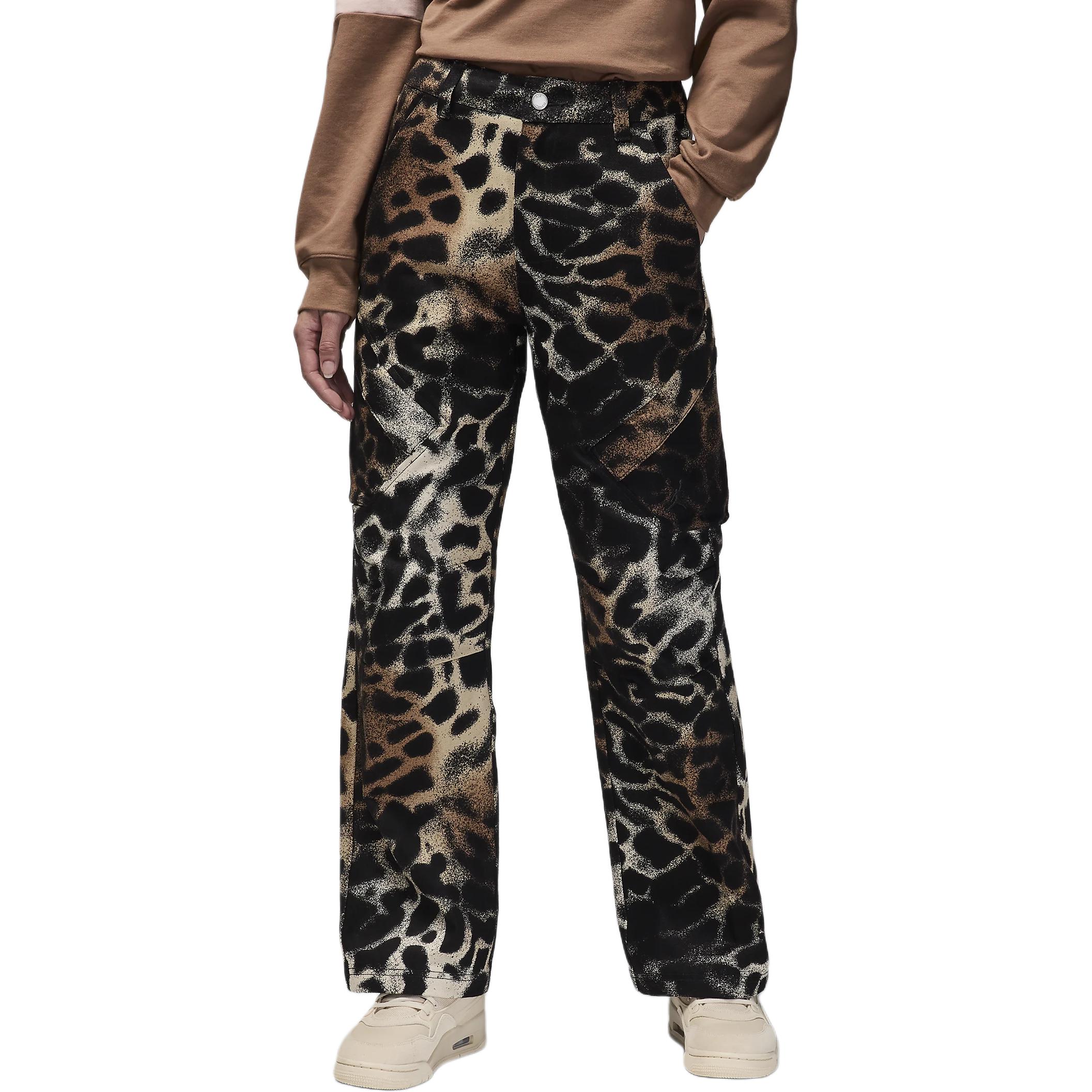 

Jordan Женские повседневные брюки коричневого цвета