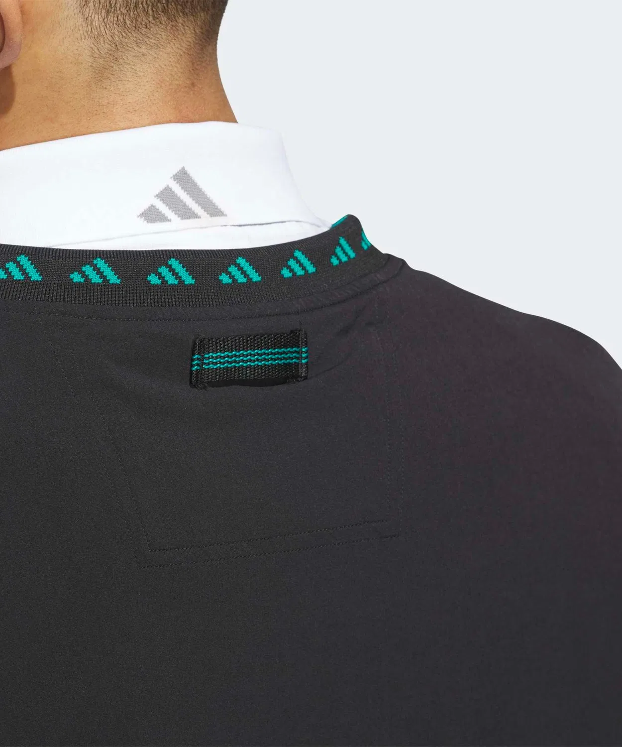 Беспагонная жилетка adidas Golf EQT чёрно-зелёная — фото 4