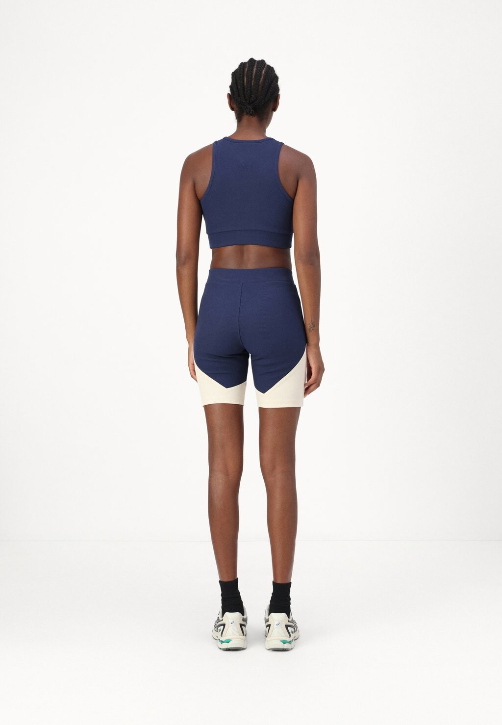 

Шорты GAME DAY CYCLING SHORTS Tommy Jeans, темно-синий