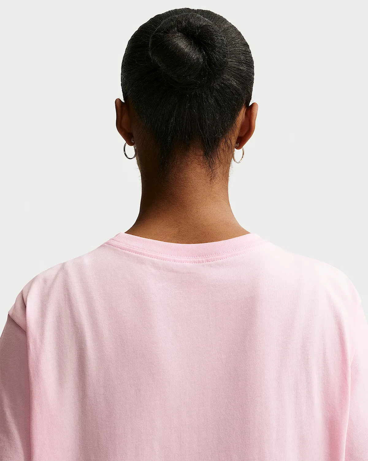 Женская оверсайз футболка Nike Sportswear Classic, Pink Foam — фото 2