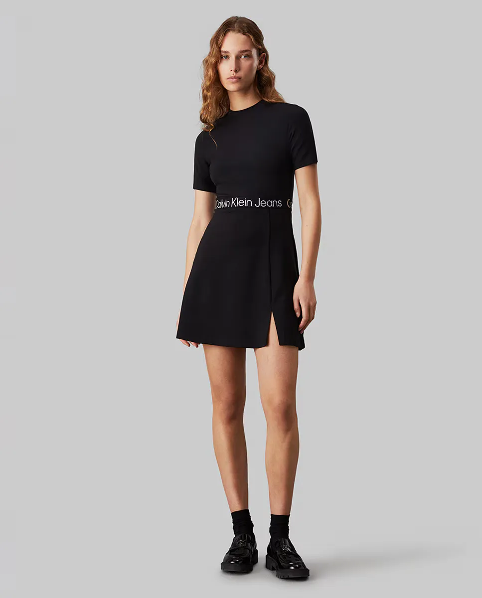 

Женское платье с короткими рукавами миланского стежка Calvin Klein Jeans, черный